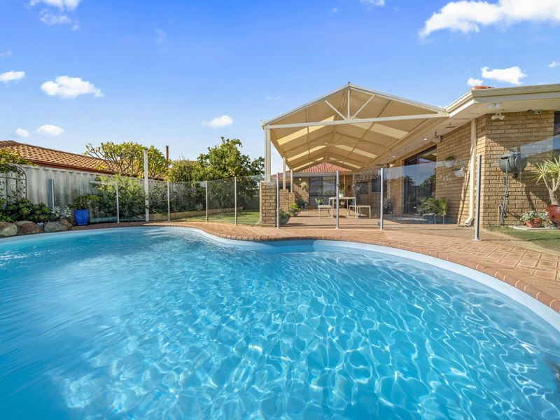 6 Grange Court, Kingsley WA 6026