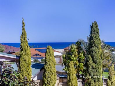 33 Mooring Crescent, Ocean Reef WA 6027