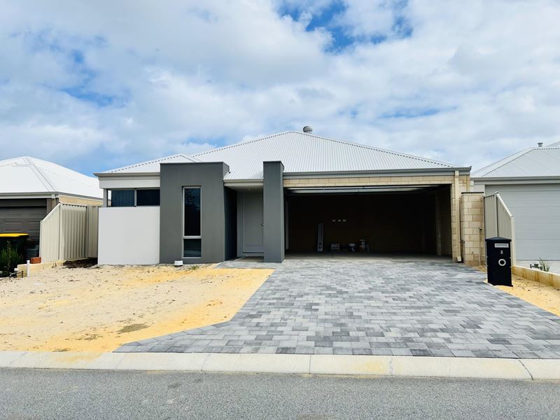 8 Giger Way, Alkimos WA 6038