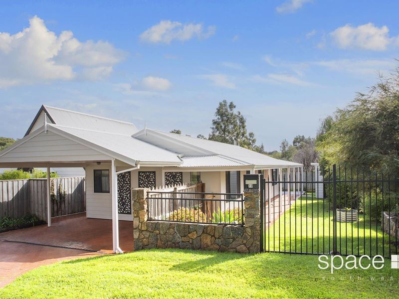 10 Honeyeater Loop, Margaret River
