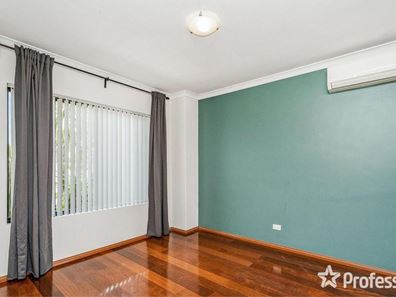 12A Garnett Place, Balga WA 6061