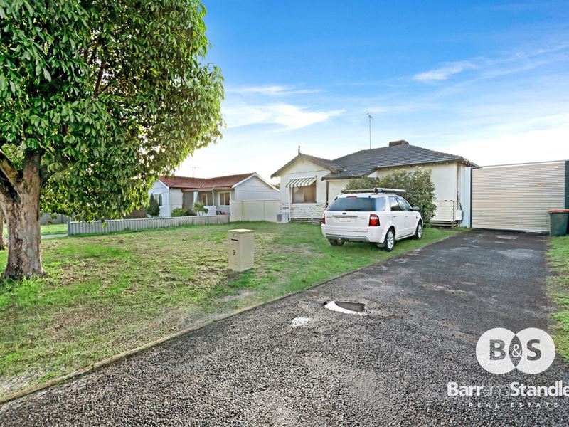 9 Bandak Road, Carey Park