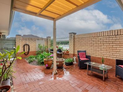 Unit 6/8 Heron Place, Maddington WA 6109