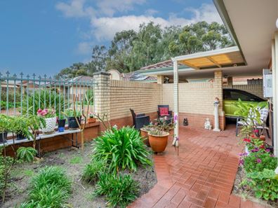 Unit 6/8 Heron Place, Maddington WA 6109