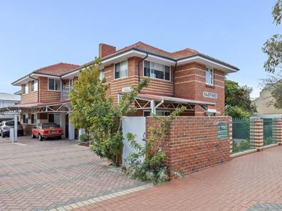 118 Broadway, Crawley WA 6009