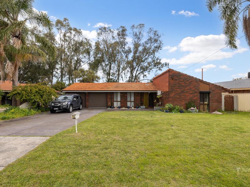 14 Ailsworth Court, Thornlie WA 6108