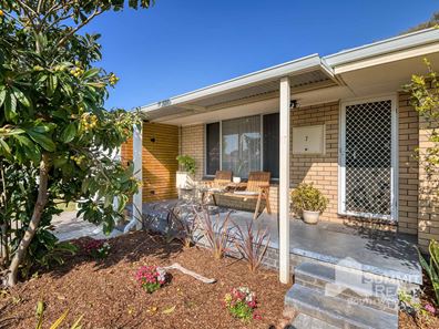 2 Johnston Avenue, West Busselton WA 6280