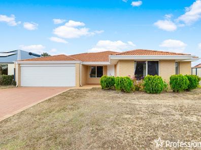 8 Cape York Ramble, Bertram WA 6167