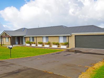 175 Deloraine Drive, Warrenup WA 6330