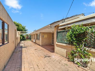 8 Keeley Way, Girrawheen WA 6064