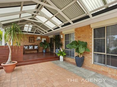 17 Graphic Court, Beldon WA 6027