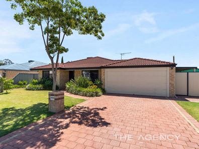 33 Cardiff Loop, Huntingdale WA 6110