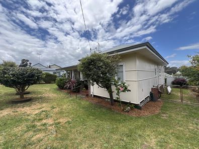 21 Price Street, Denmark WA 6333