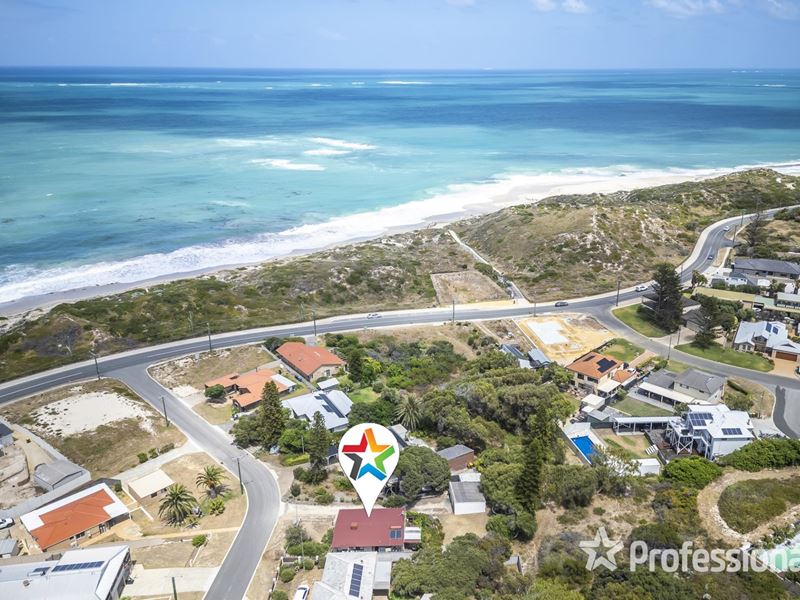 8 Nautical Court, Yanchep WA 6035