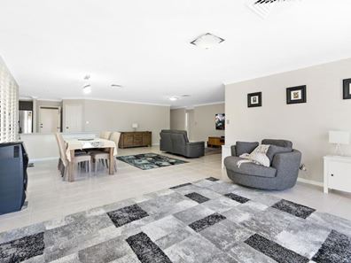 43 Waterwheel Road North, Bedfordale WA 6112