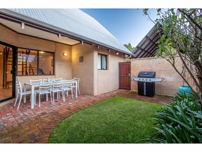 3/3 Lecaille Court, Dunsborough WA 6281