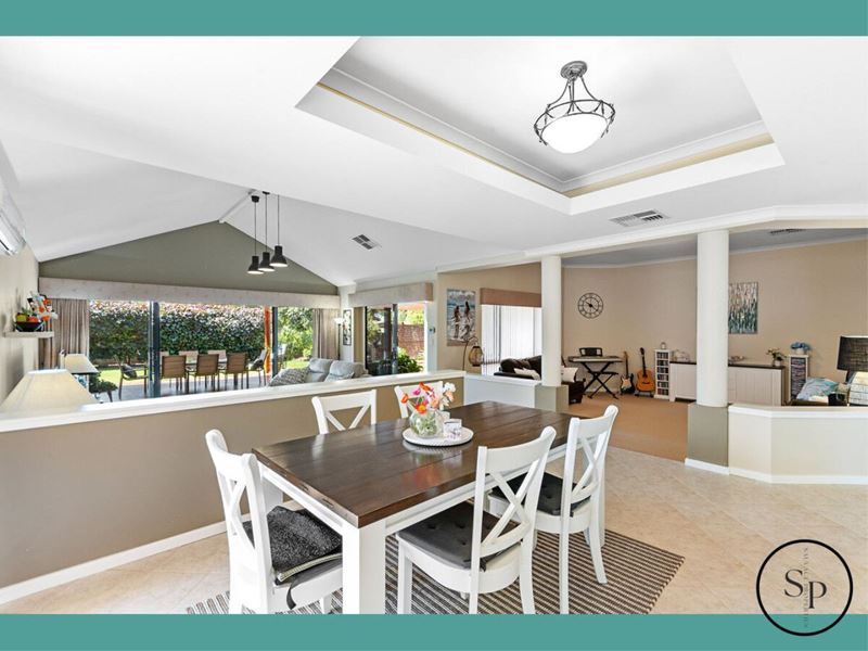 11 Tallas Road, Silver Sands