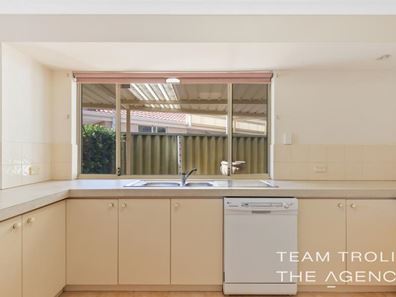 8A Glasshouse Close, Bibra Lake WA 6163