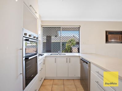 43 Storey Road, Thornlie WA 6108