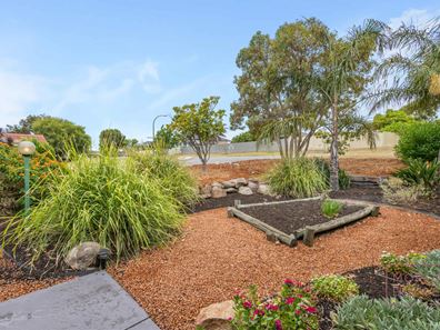 13 Houtmans  Street, Shelley WA 6148