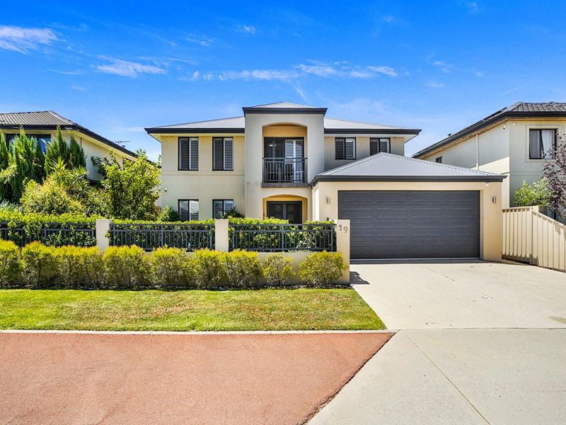 19 Cranberry Gardens, Stirling WA 6021