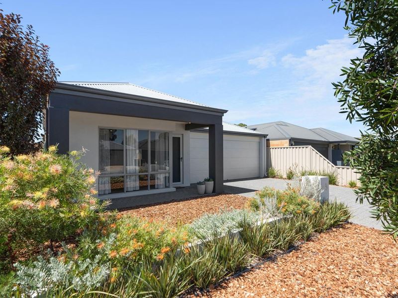 43 Dotterel Way, East Cannington WA 6107