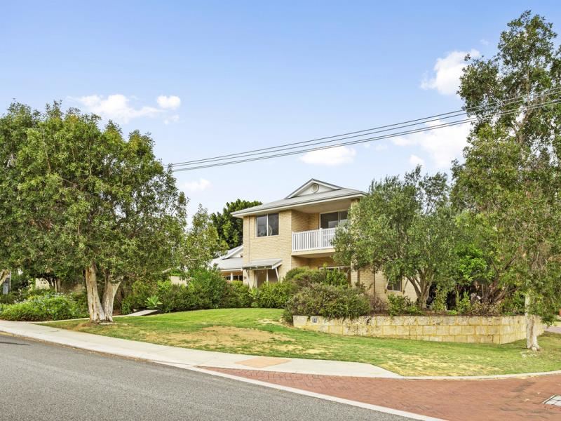 36 Camelia Avenue, Mount Claremont