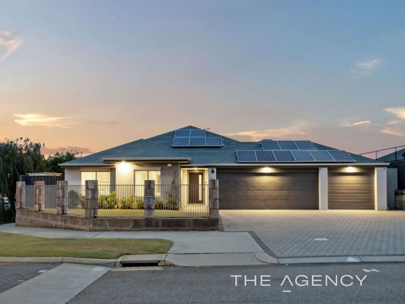 35 Wallangarra Road, Carramar