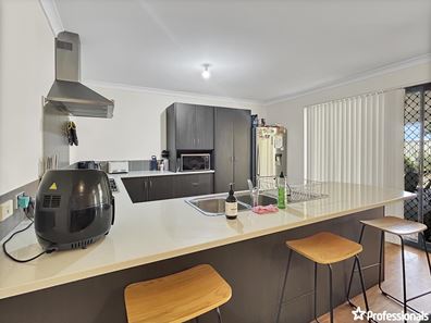 14 Jackson Loop, Wandina WA 6530