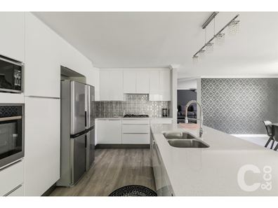22 Orelia Avenue, Orelia WA 6167
