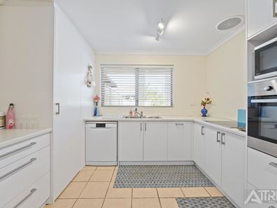 53 Hume Road, Thornlie WA 6108
