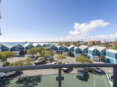 206/16 Dolphin Drive, Mandurah WA 6210