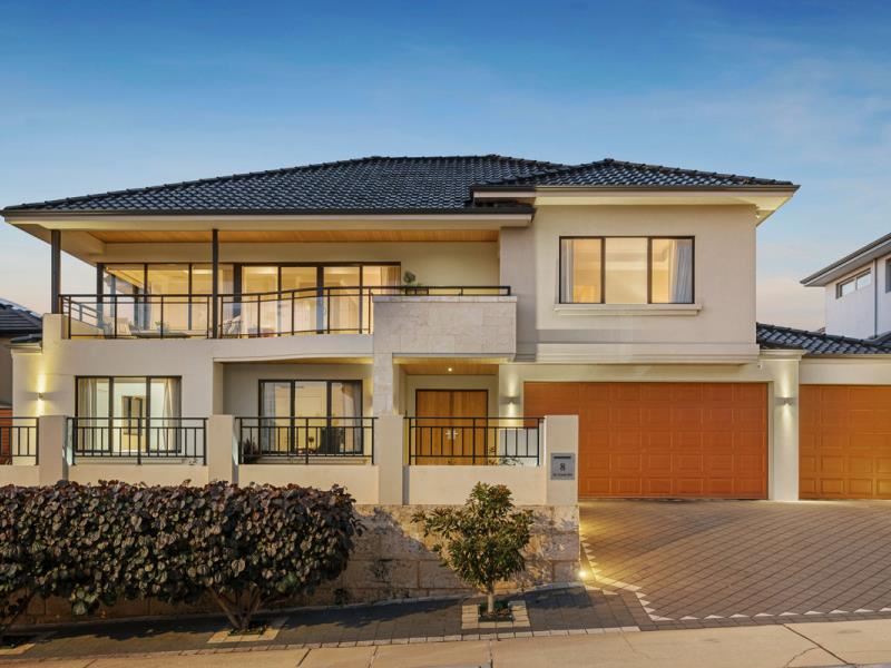 8 St Lucia Road, Iluka WA 6028