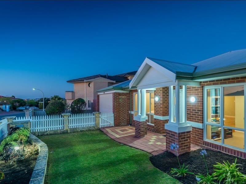 34 Bacchante Circle, Ocean Reef WA 6027