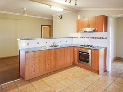 69 Greenfield Street, Boodarie WA 6722