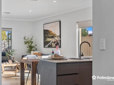 24 Sylvia Way, Eden Hill WA 6054