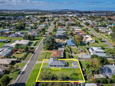 49 Katoomba Street, Orana WA 6330