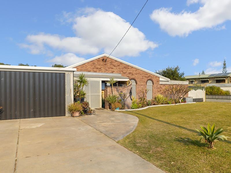 3B Ellis Court, Lancelin WA 6044