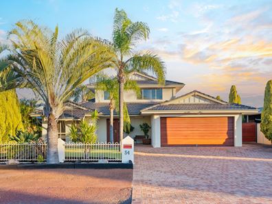 54 Crystaluna Drive, Golden Bay WA 6174