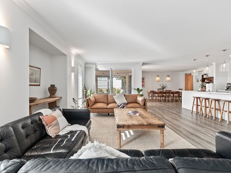 262 Marillana Drive, Golden Bay