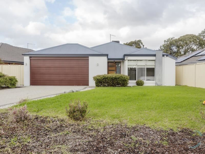 6 Gilba Place, Maida Vale WA 6057
