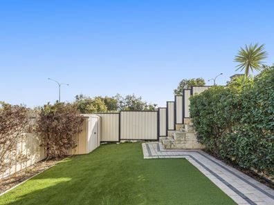 2 Homestead Drive, Clarkson WA 6030