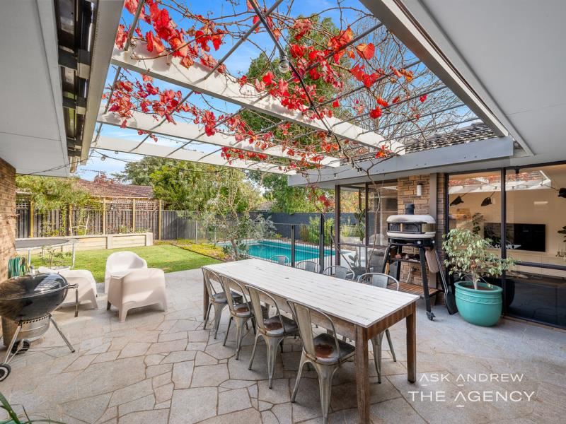 102 Davy Street, Booragoon
