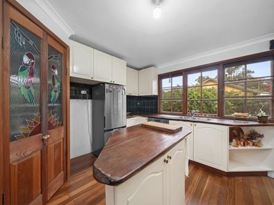 35 Belmont Road, Kenwick WA 6107