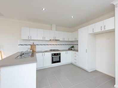 1/44 Bert Street, Gosnells WA 6110