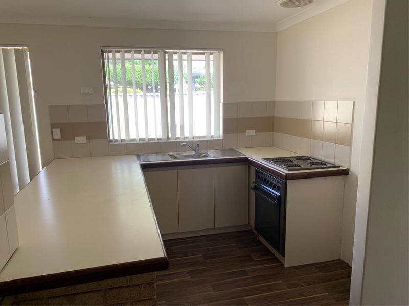 3a Jay Grove, Ballajura WA 6066