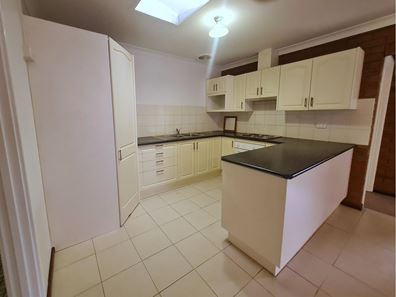 25B South Street, Kardinya WA 6163