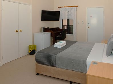 58/125 Avon  Terrace, York WA 6302