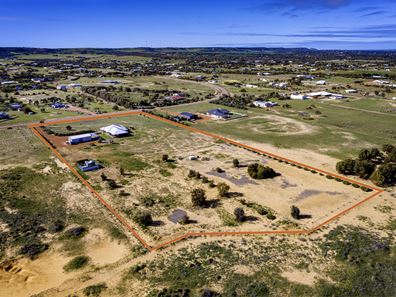 139 Parmelia Boulevard, White Peak WA 6532