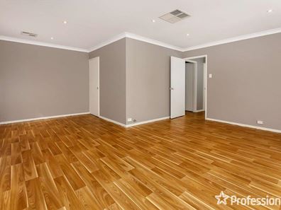 76 Stalker Road, Gosnells WA 6110